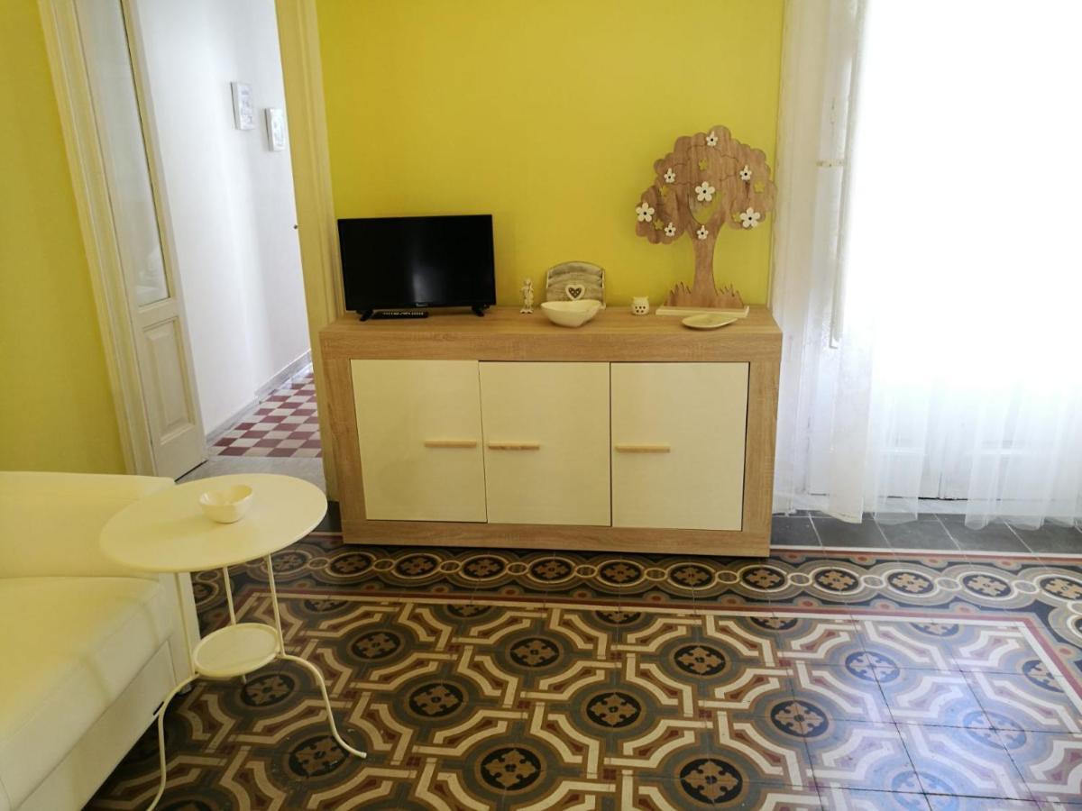 Appartamento Cuore Al Centro Di Taranto Exteriör bild